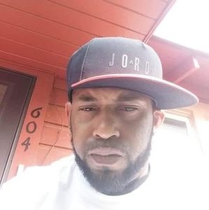 Meet your Posher, Howard